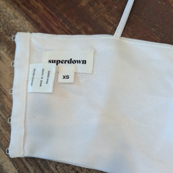 Ladies tops x 2 - Picture 3 of 4